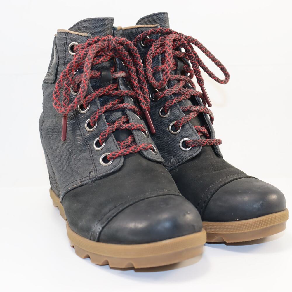 Sorel Women’s Black Lace-Up Boots Waterproof Leather Canvas Size 9